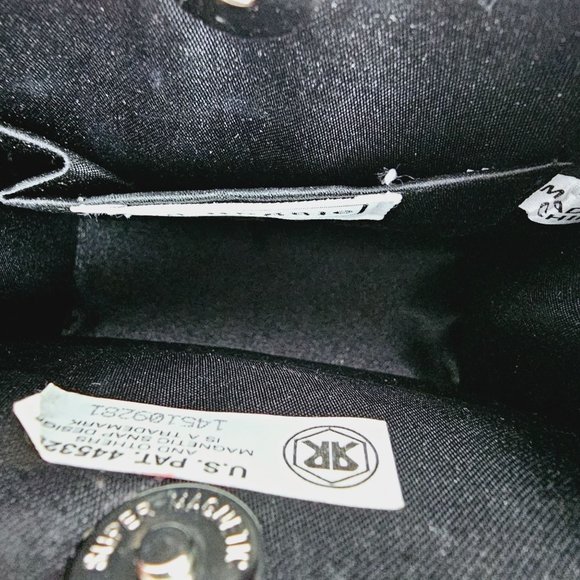 Vintage La Regale Mini Black Square Flat Button Sequin Handbag Evening Bag - Picture 7 of 8